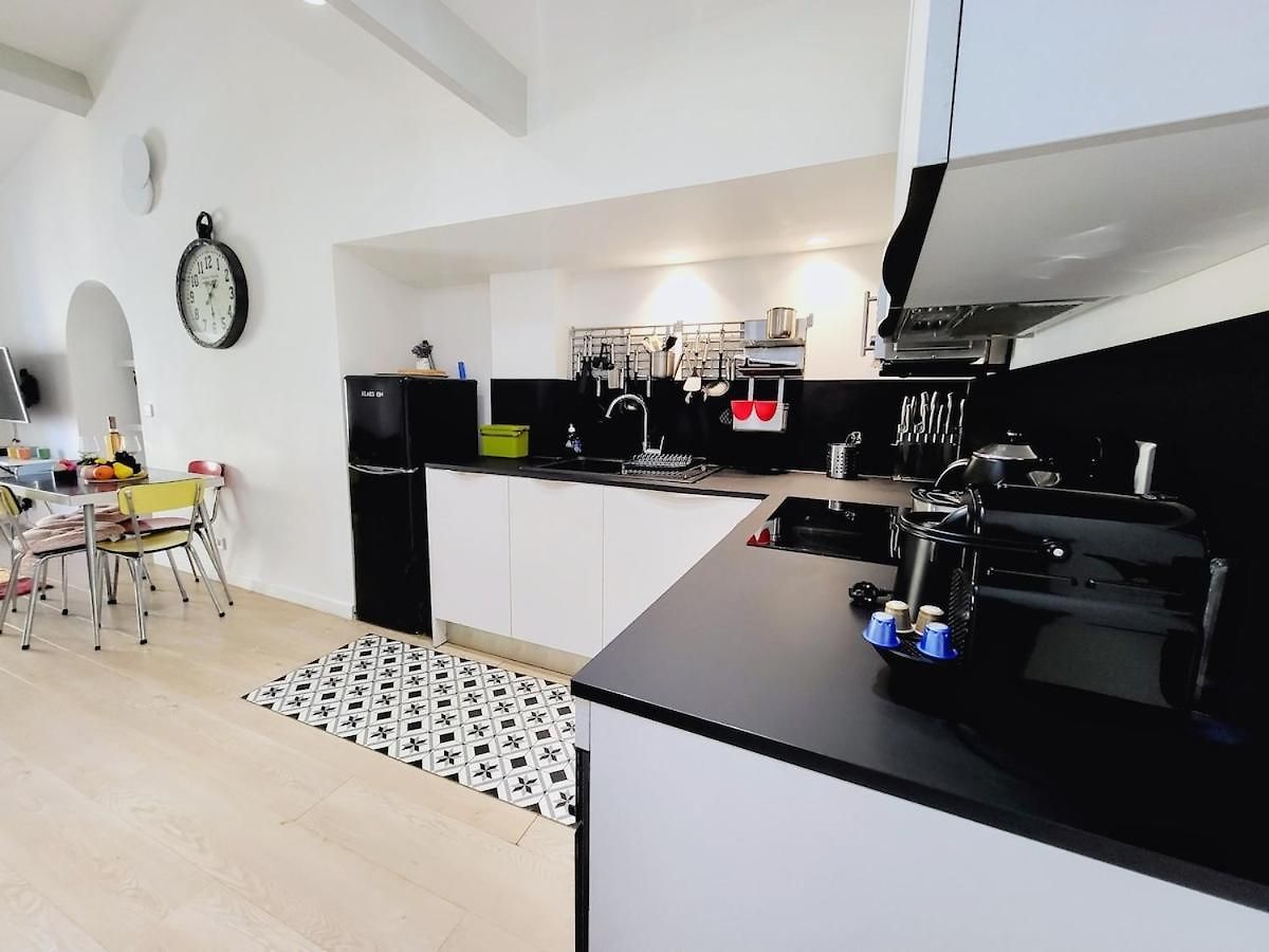 Aux Portes Du Vieux-nice - 2chambres / 4 Personnes - & A/c * Nice