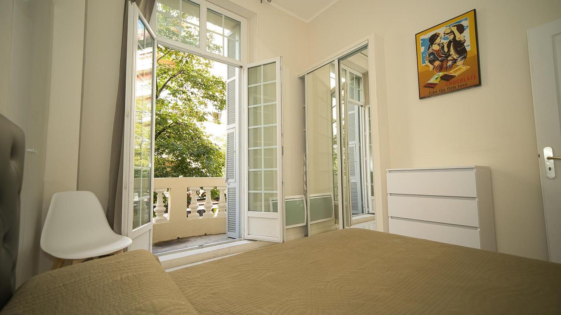 Appartement Stylish 1-bedroom Minutes From Beach&promenade