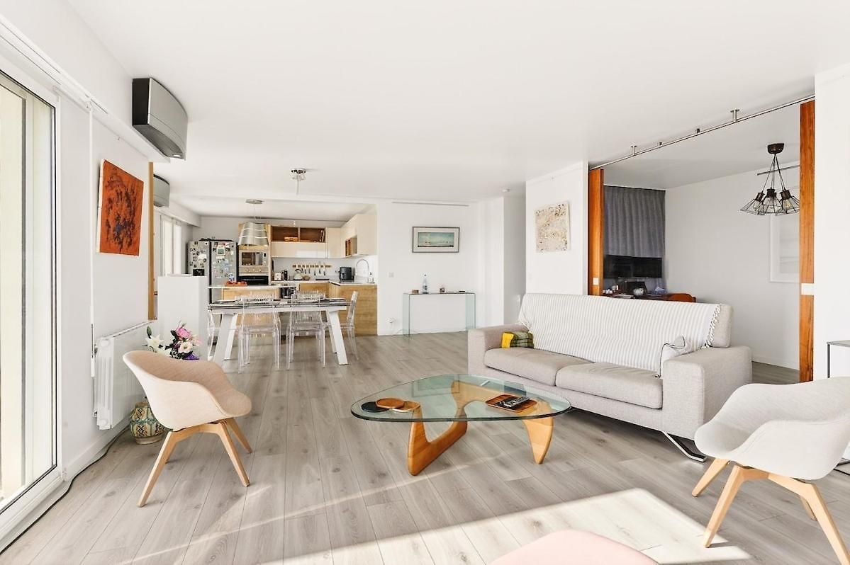 Appartement 3br Flat With Sea View Balcony - Pool & Parking *