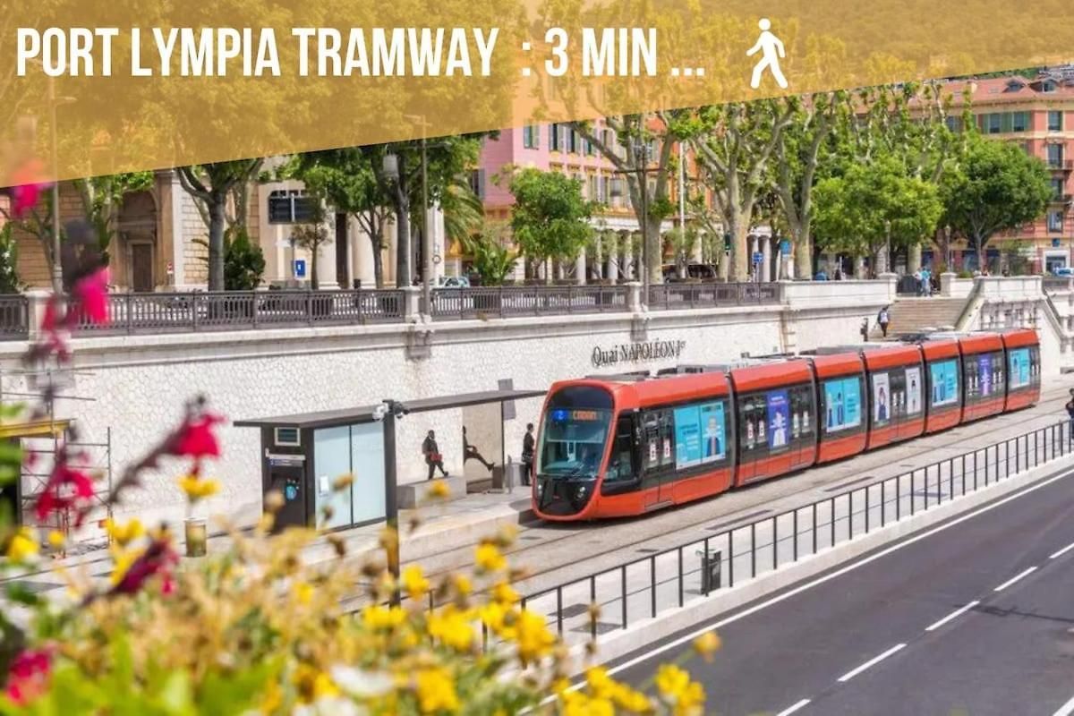 Bright Modern Studio, Port, Walk To Tram And Beach! Appartement Nice