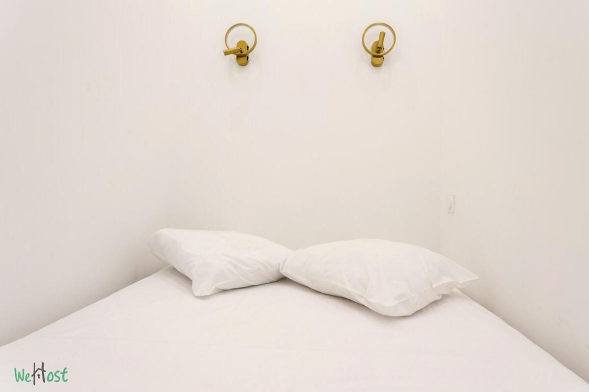 Wehost D4 - La Chic Cour 2 People Near Sea Appartement Nice