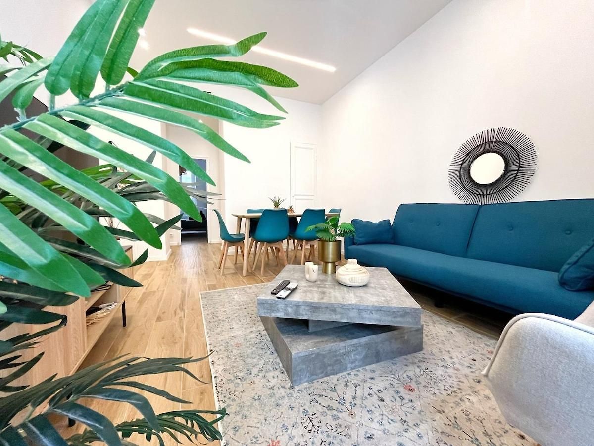 Ref 114 - Beautiful 3-room In The Center Nice