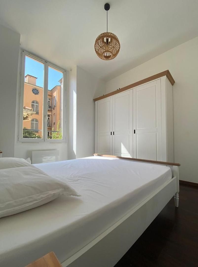 Appartement Wehost Clemenceau Sunny Palace 4 Pers 1 Bedroom