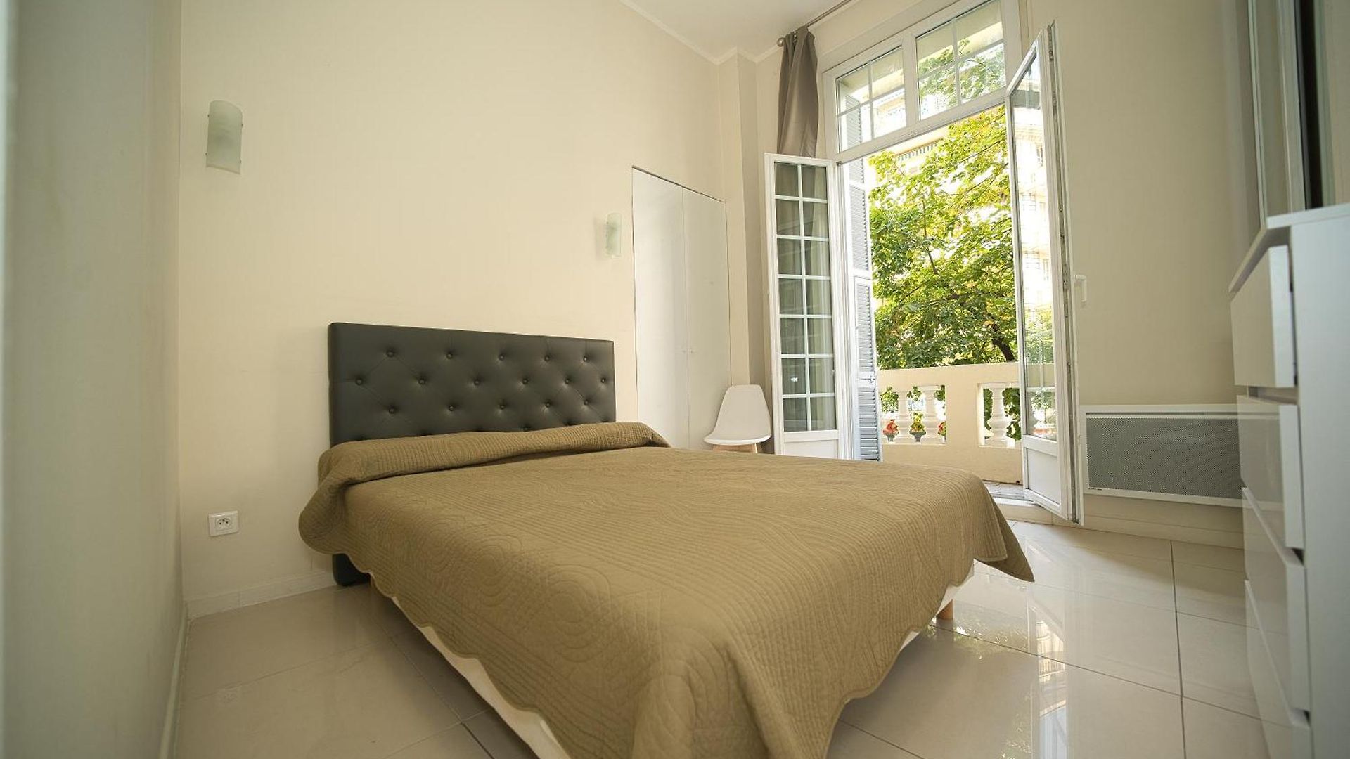 Stylish 1-bedroom Minutes From Beach&promenade Appartement Nice