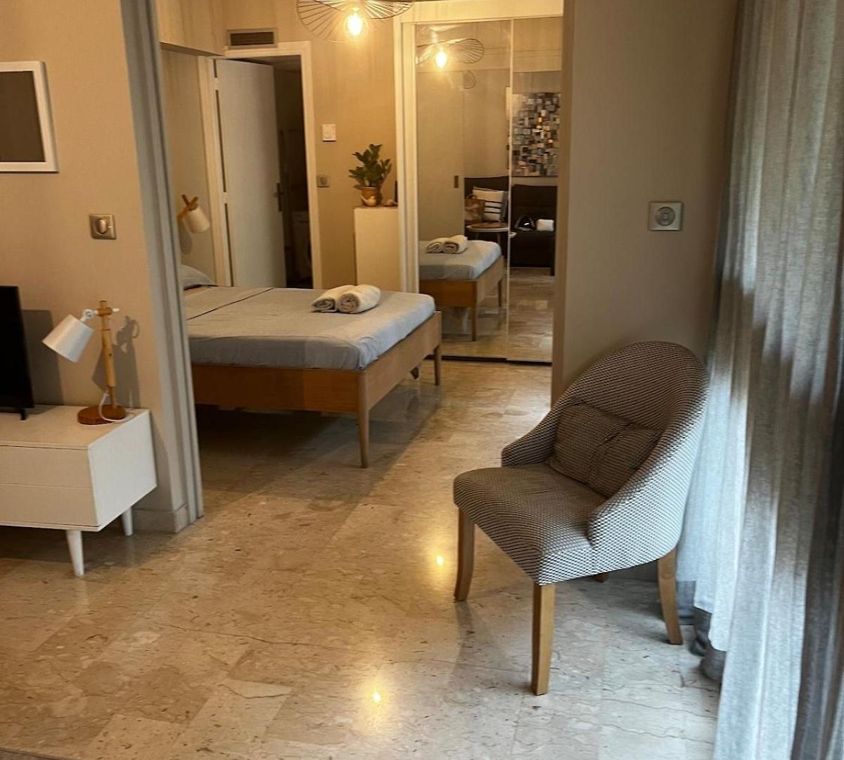 Appartement En Bord De - Zone Piétonne *