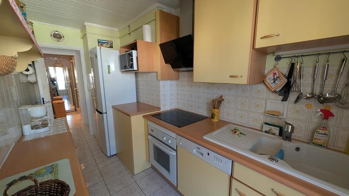 Very With Sea View Close To Airport Appartement