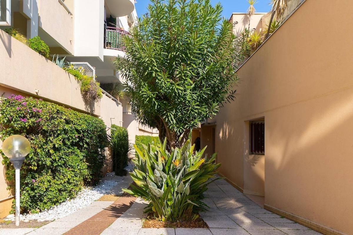 Le Bougainvillier * Nice