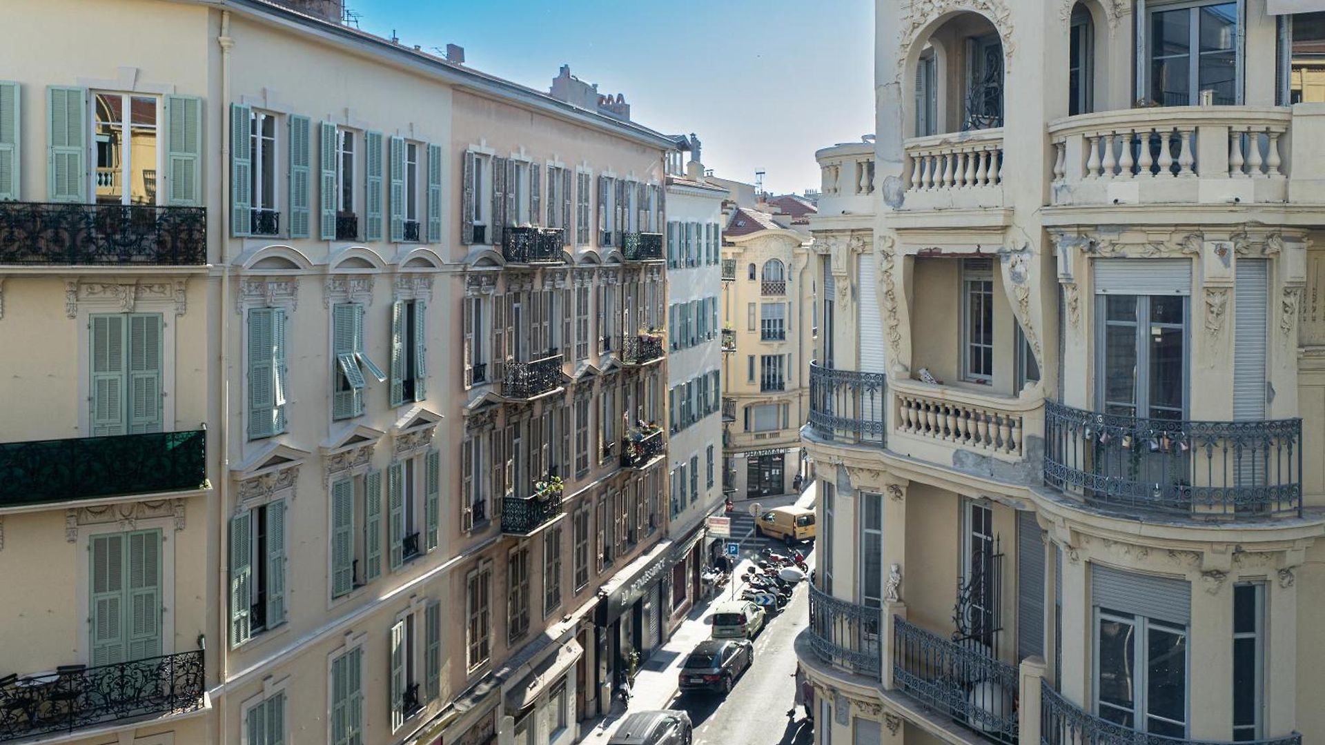 A L'élegance Nice