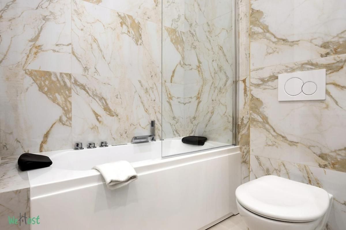 Wehost D2 - Smart & Chic Loft, 3 Mins To Beaches *