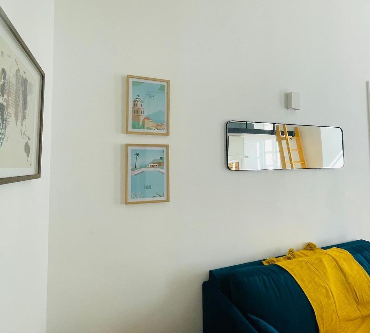 Bright Modern Studio, Port, Walk To Tram And Beach! Appartement
