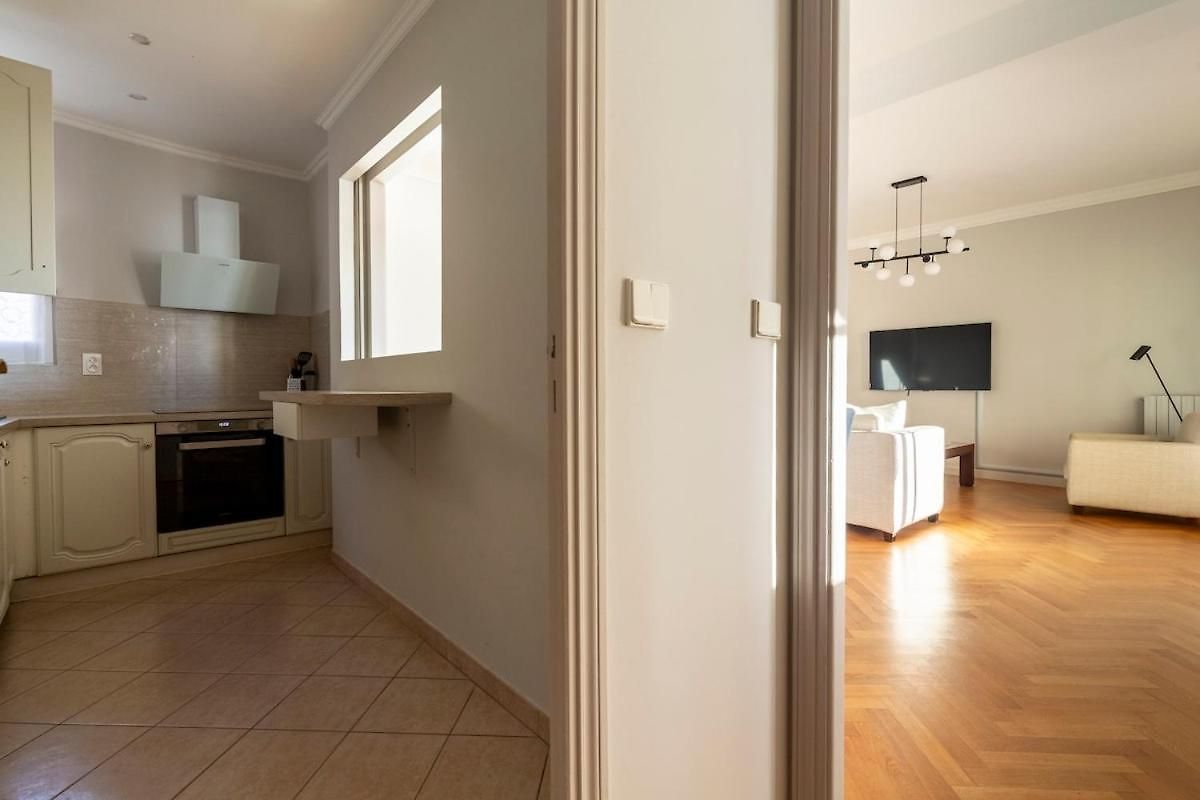 Appartement With Large Terrace & Sea View Over Nice