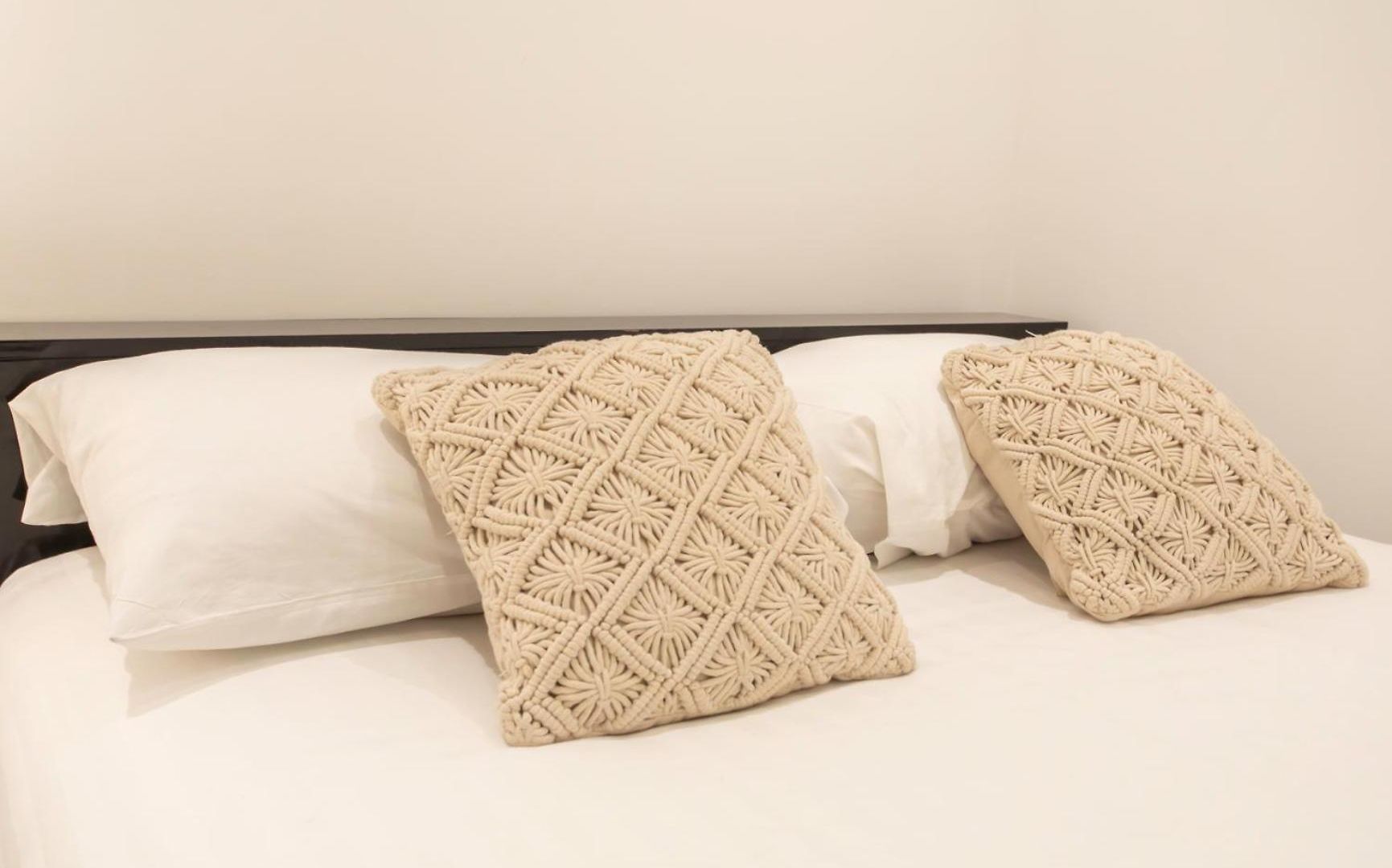 Apartment #33 Staywizus - Heart Of Old Town 5mins Walk To