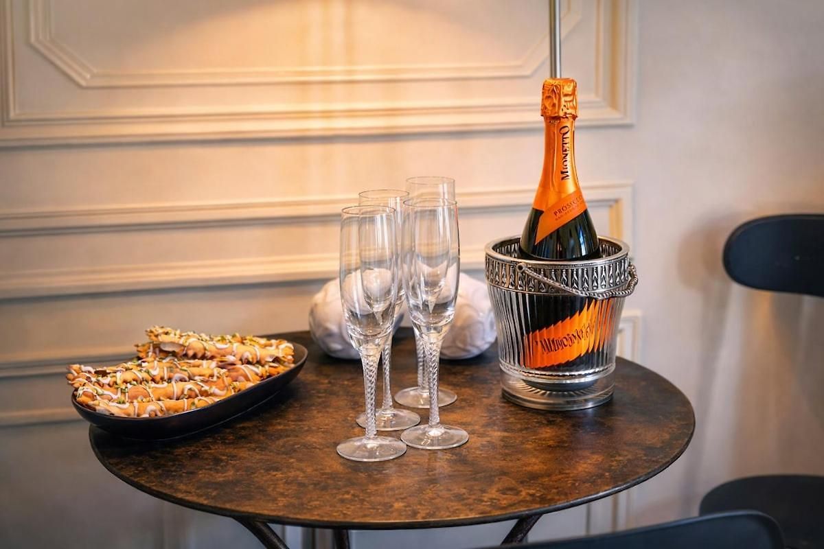 Exceptional Belle époque In 4 Guests Appartement Nice