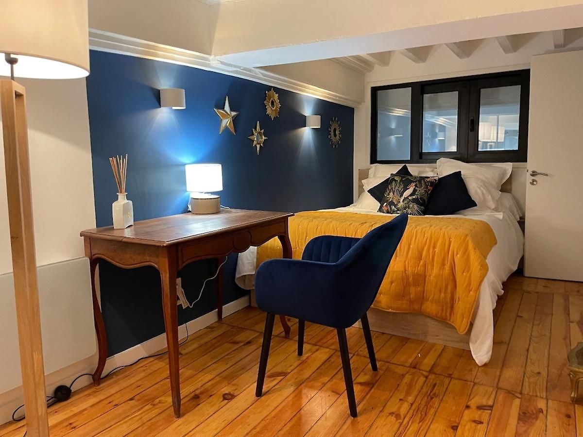 Charming Spacious Duplex Vieux Nice, 6 People Appartement