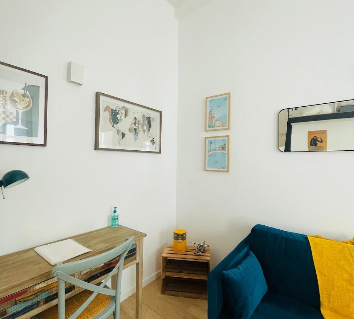 Bright Modern Studio, Port, Walk To Tram And Beach! * Nice