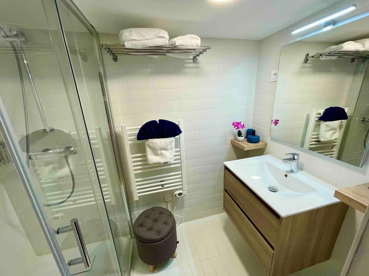 Charming Spacious Duplex Vieux Nice, 6 People Appartement