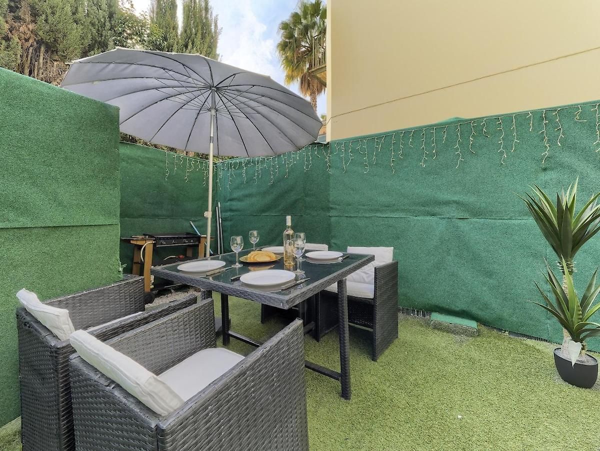 Promenade Des Anglais-2 Mins Walk To Beach- Charming Duplex -air Conditioning Wi-fi Nice
