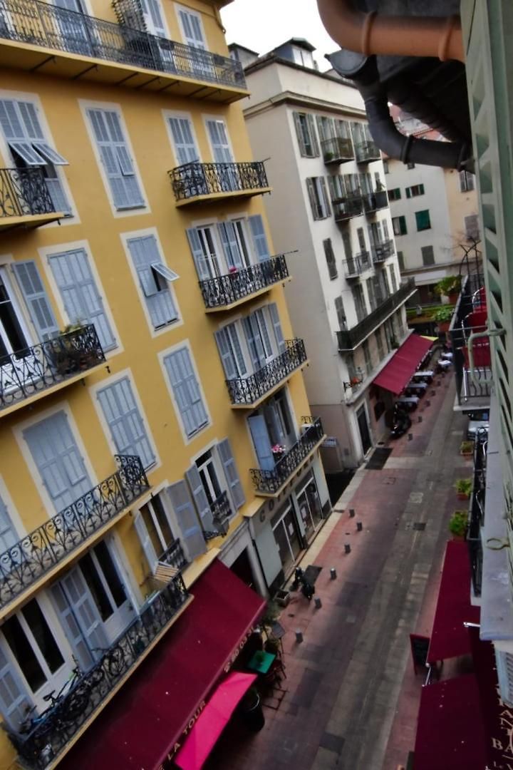 Apartment Aux Portes Du Vieux-nice - 2chambres / 4 Personnes - & A/c *