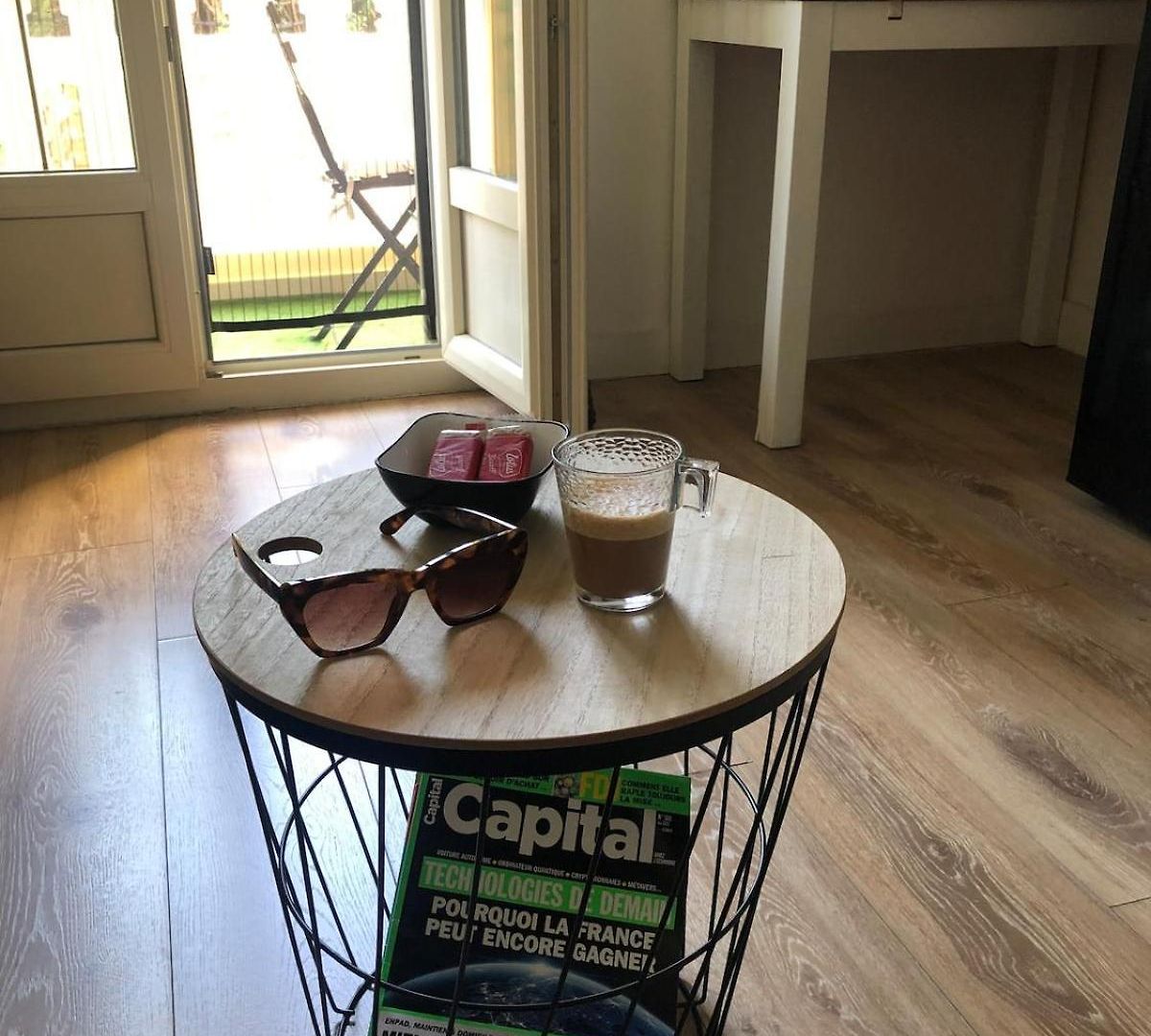 Promenade Des Anglais-2 Mins Walk To Beach- Charming Duplex -air Conditioning Wi-fi Nice