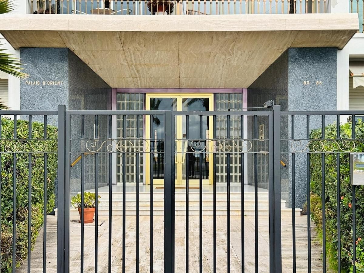 Luxury Beachfront 2br Promenade Des Nice