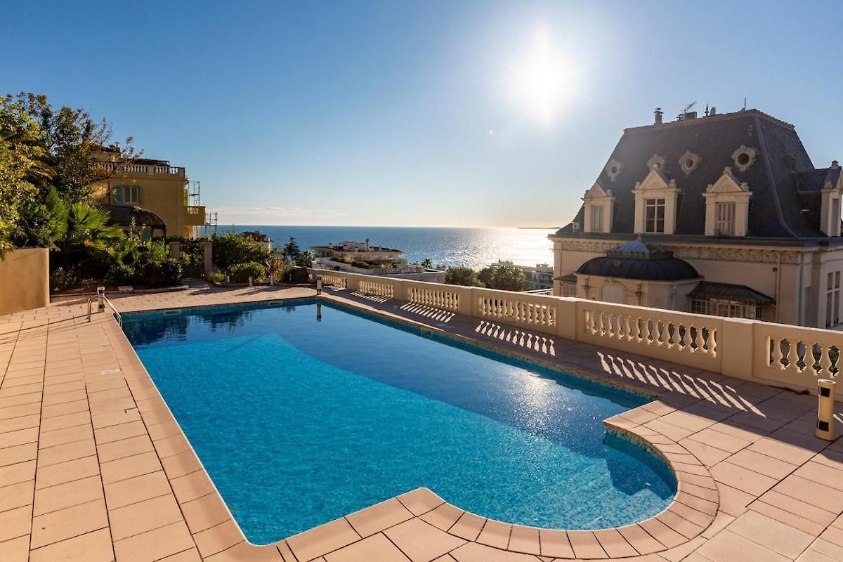 With Large Terrace & Sea View Over *