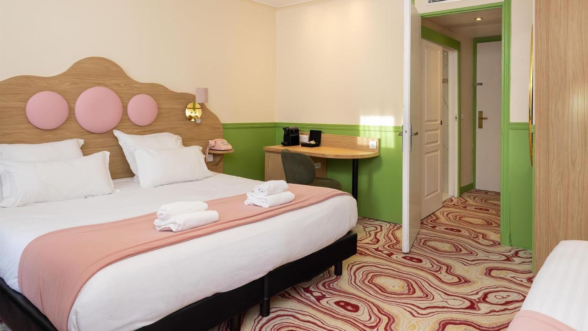 Western Lakmi Hotel Nice