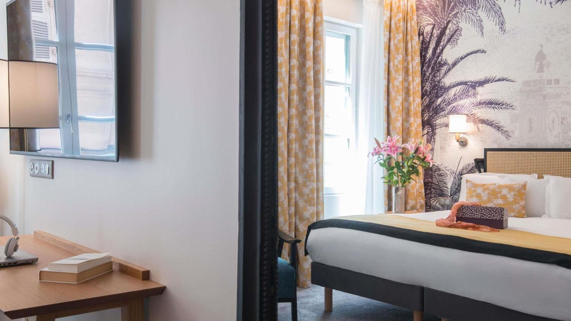 Hotel Mercure Marché Aux Fleurs 4*