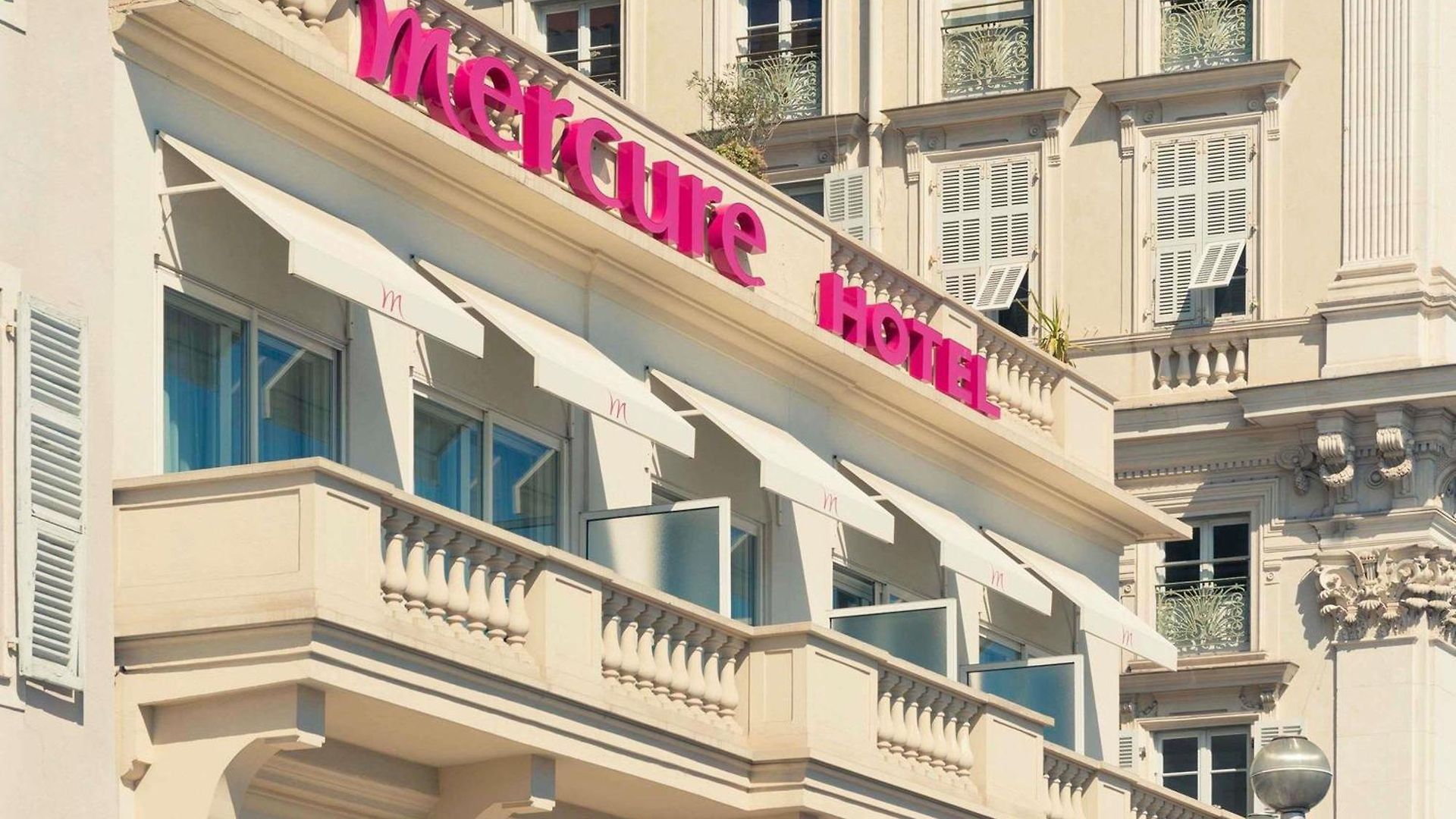 Mercure Marché Aux Fleurs 4*