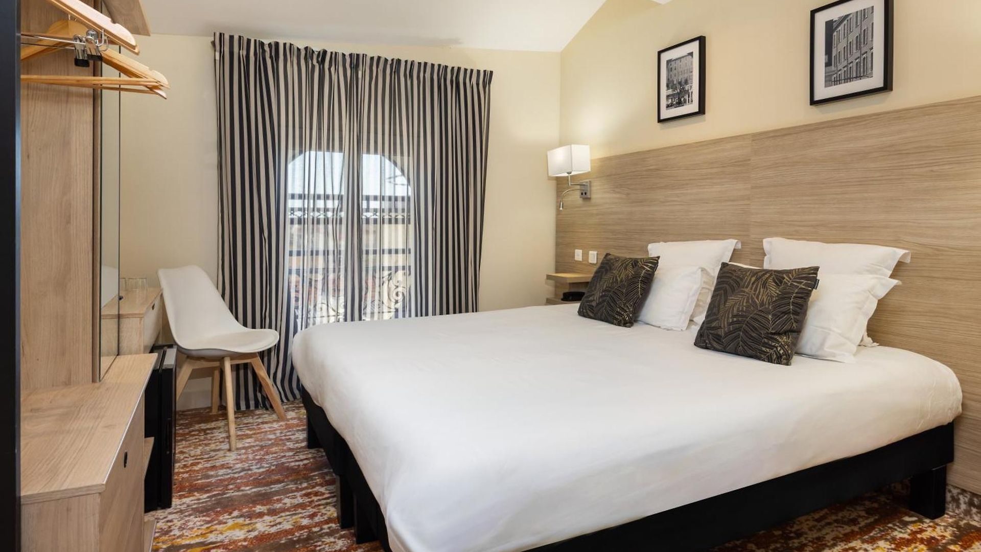 Khla Hotel