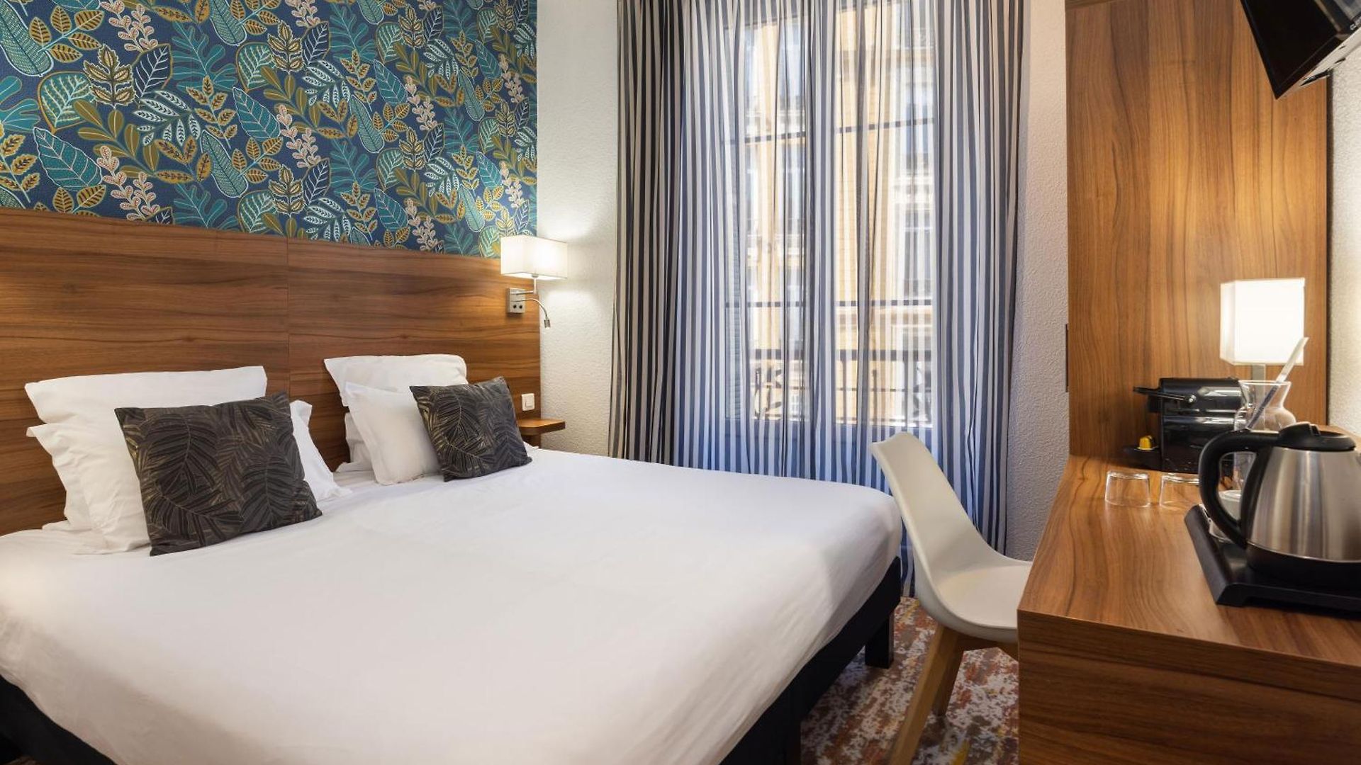 Khla Hotel 3*