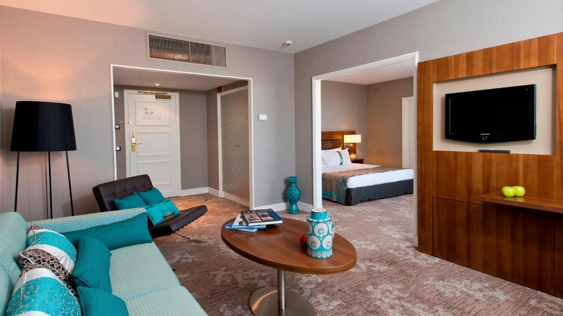 By Ihg Hotel Nice
