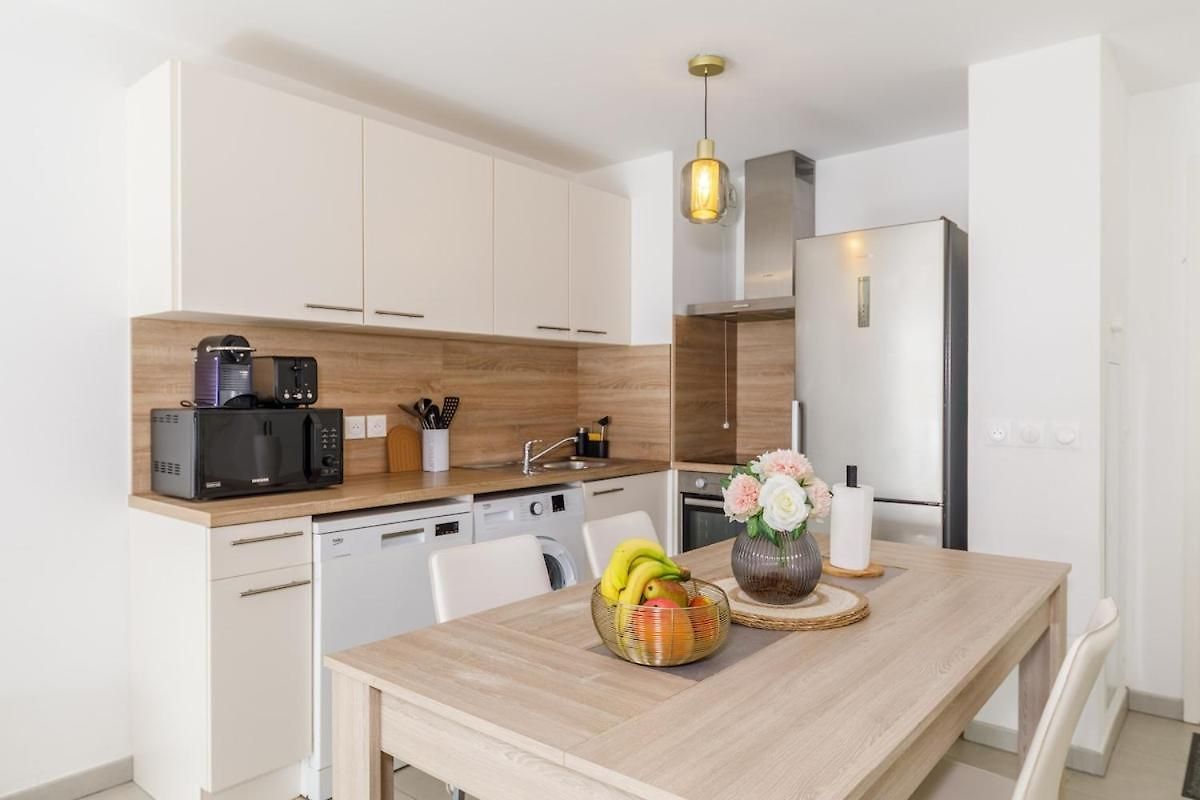 Appartement Lumineux T2 Avec Balcon, Netflix à