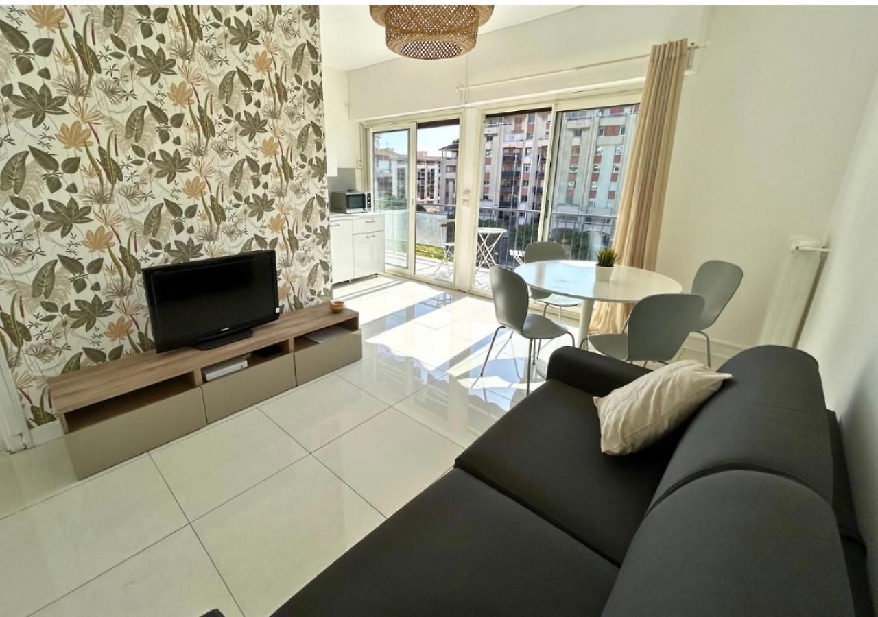 Appartement 2 Pièces Avec Terrasse Proche Port Et Vieux
