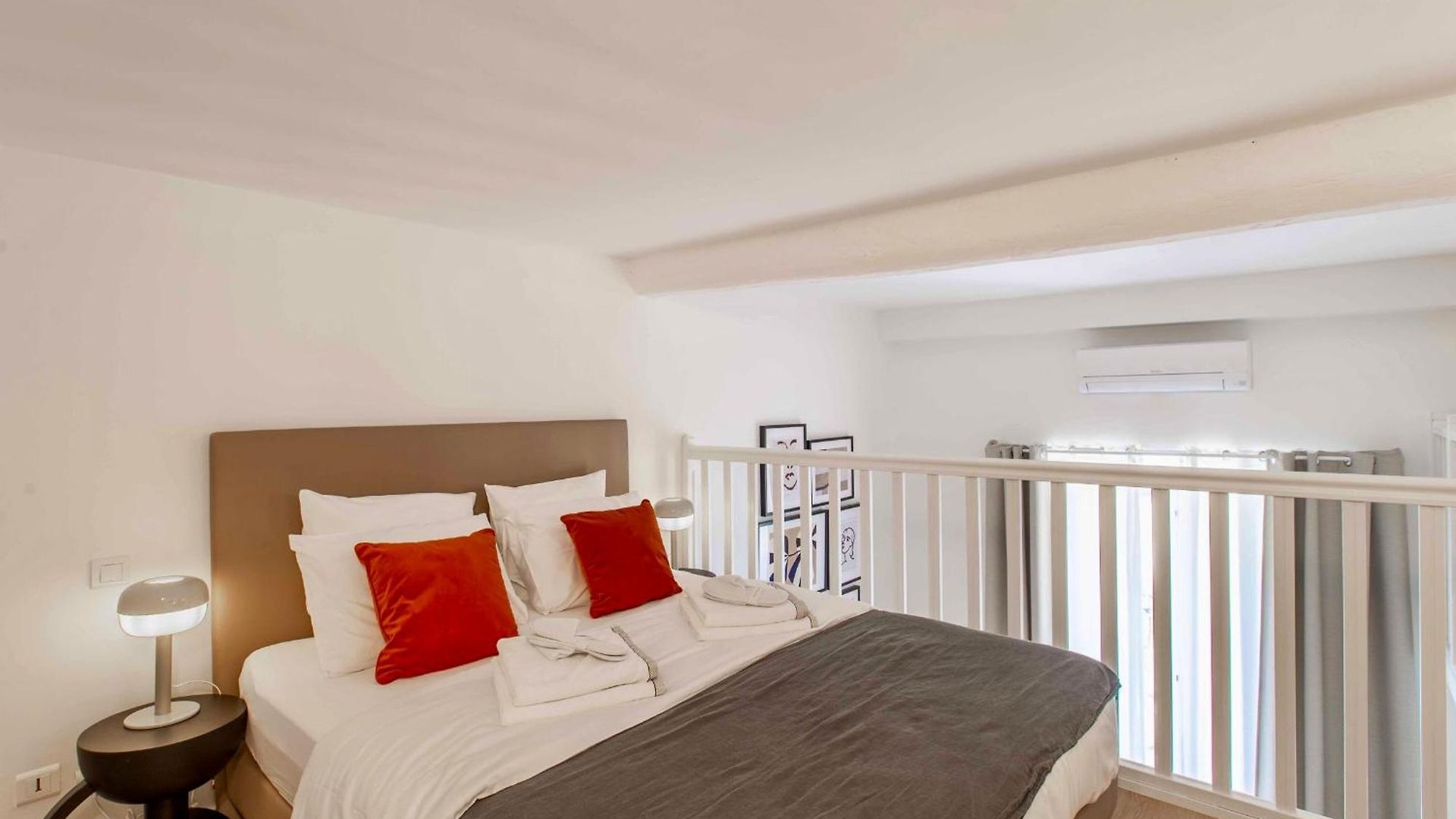 Appartement Suede Promenade Carré Dor Plages 1 Min 2 Salles De Bain Climatisé Nice