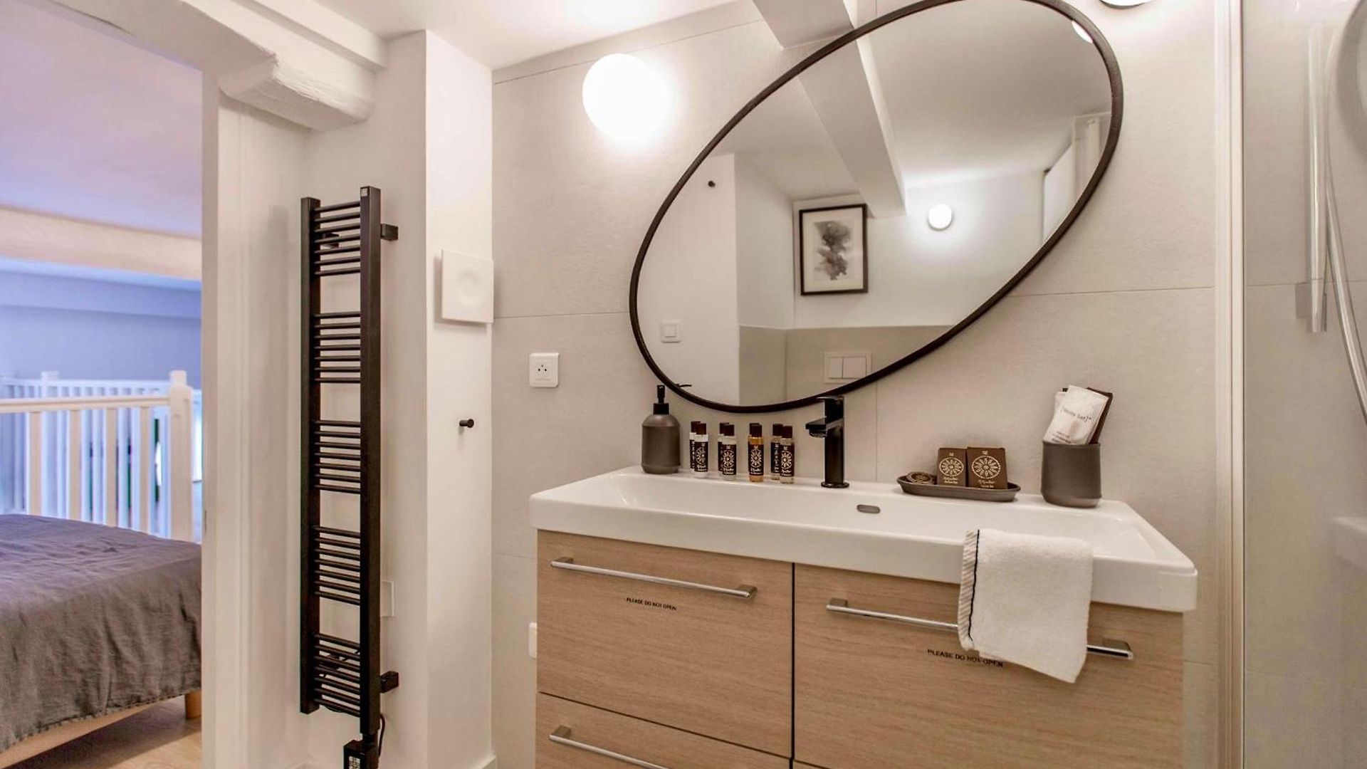 Suede Promenade Carré Dor Plages 1 Min 2 Salles De Bain Climatisé Appartement