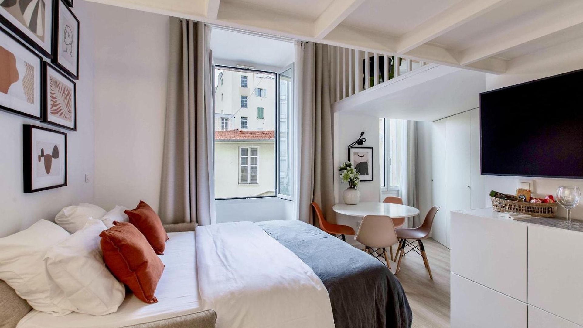 Appartement Suede Promenade Carré Dor Plages 1 Min 2 Salles De Bain Climatisé Nice