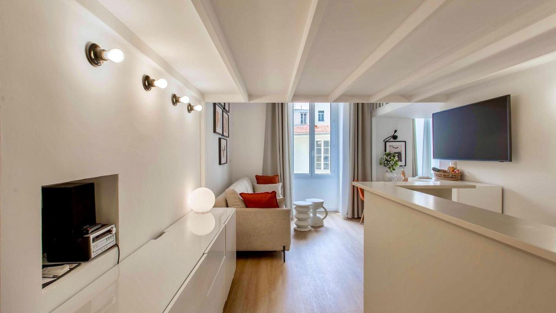 Suede Promenade Carré Dor Plages 1 Min 2 Salles De Bain Climatisé Appartement