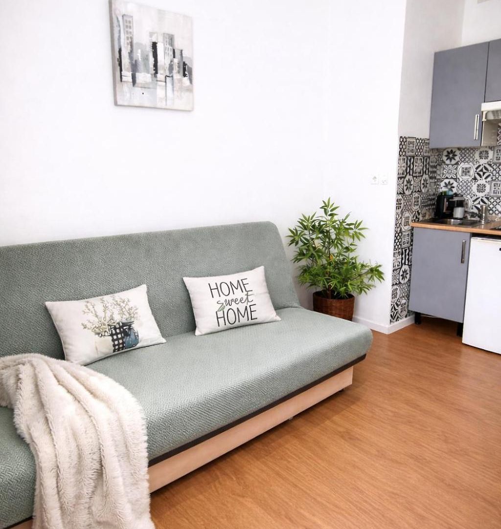 Apartment Le Petit Oasis Dans Maison Nicoise Calme Proche Nice