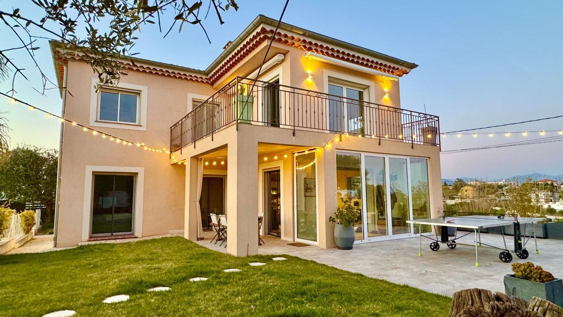 Syagrus - Easy Villa