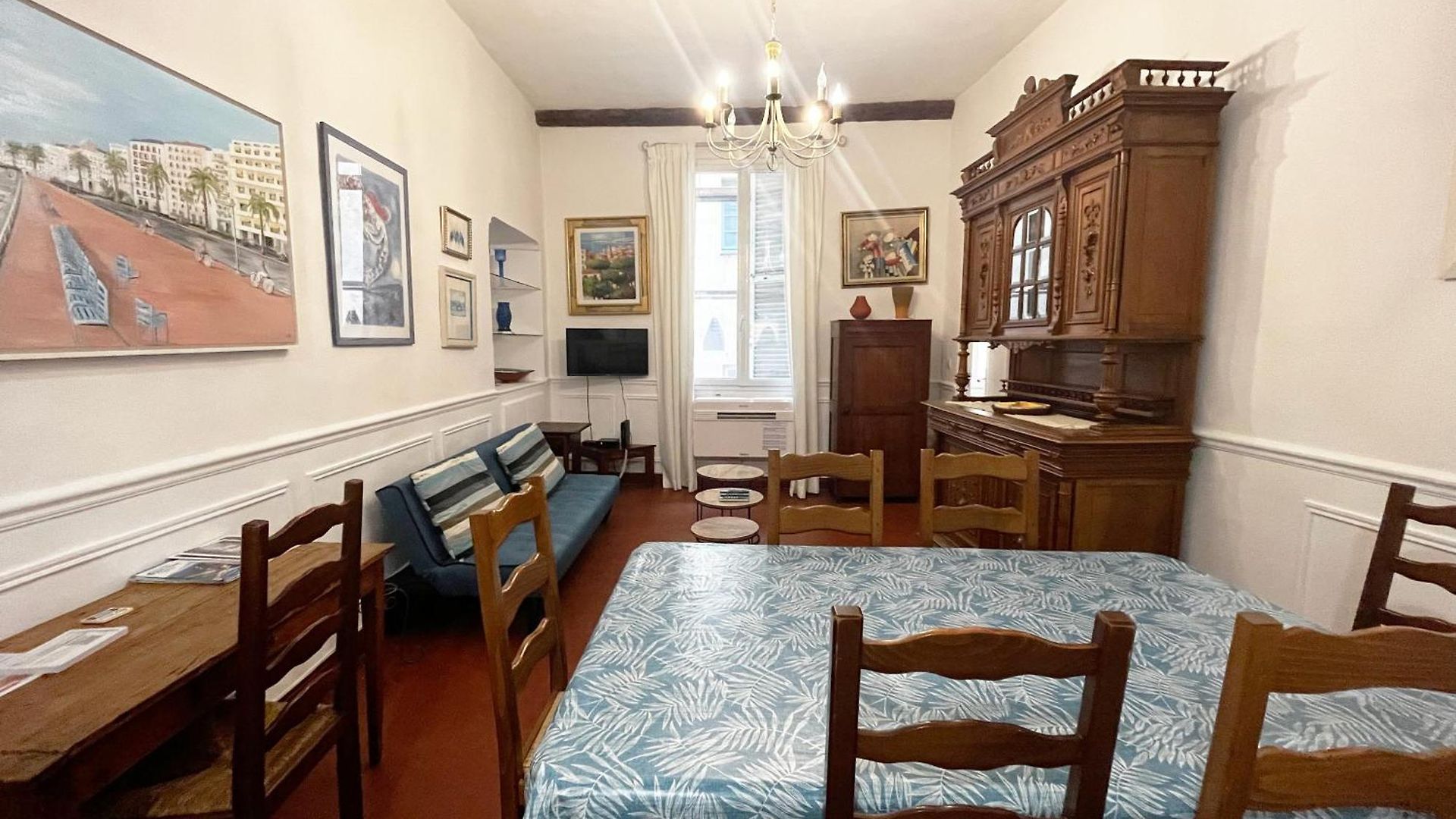 Apartment Riviera: Old Town Getaway, Steps From Nice