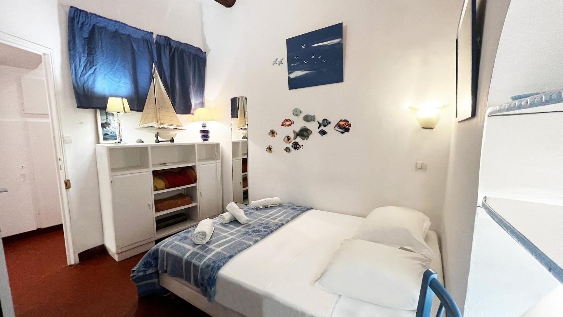 Riviera: Old Town Getaway, Steps From Apartment 3*