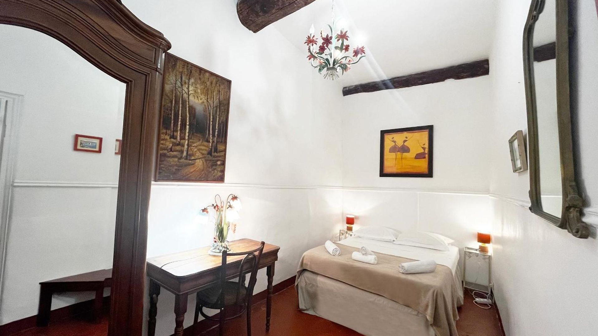 Riviera: Old Town Getaway, Steps From