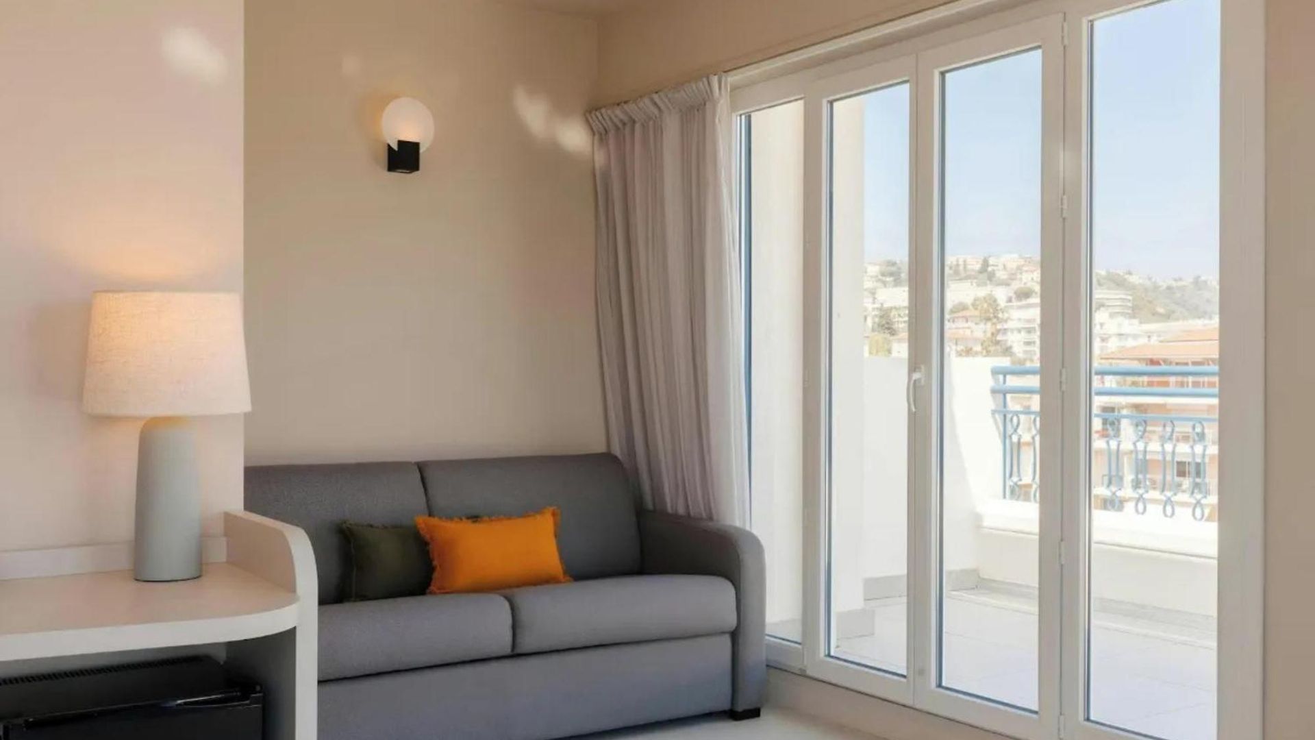 Hotel Crisol Promenade *