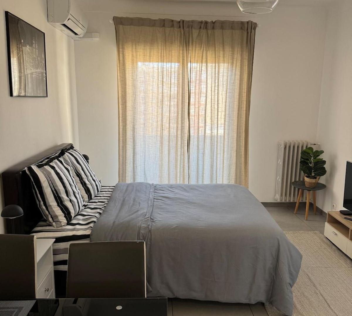 Apartment A Deux Pas De La