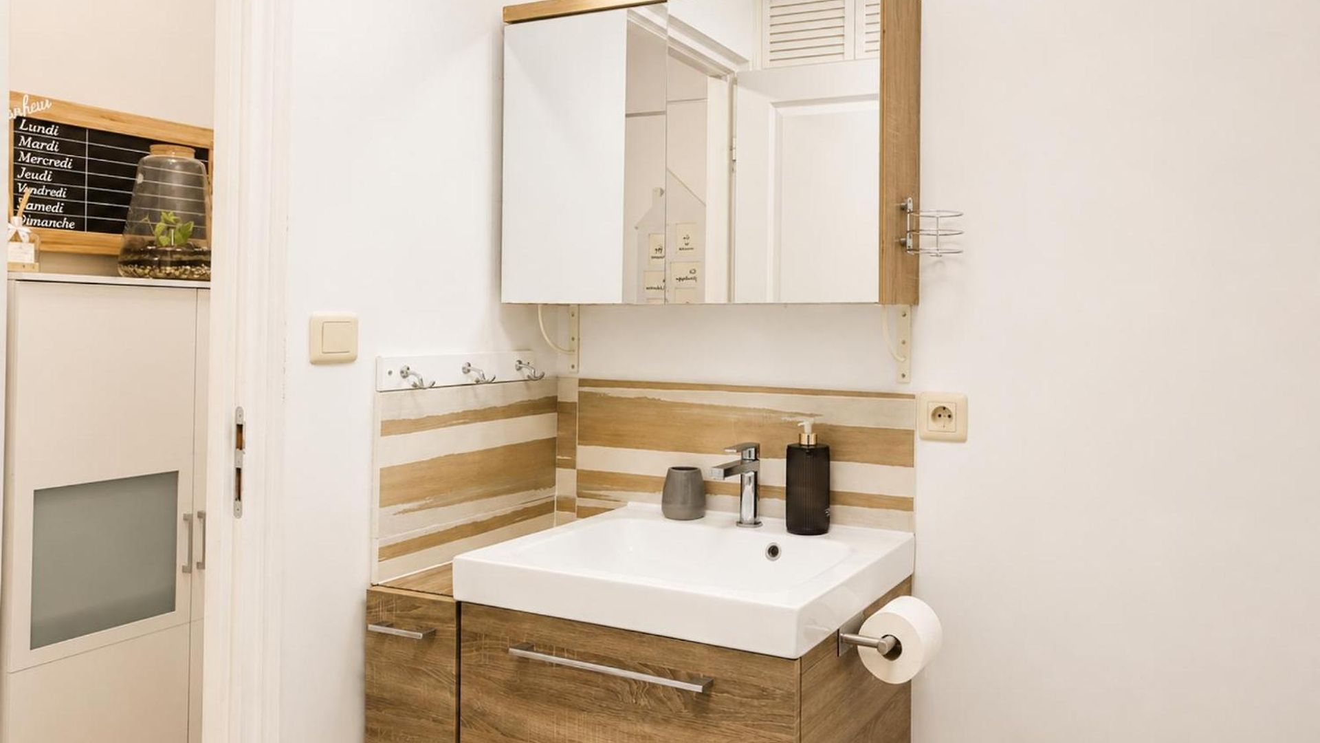 Cozy Studio, 2-min Walk To And Promenade Appartement