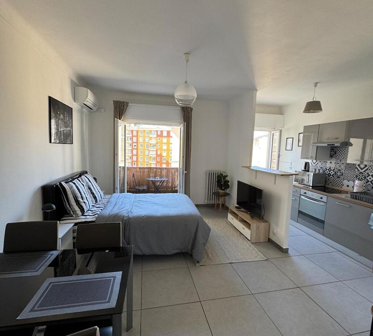 Apartment A Deux Pas De La