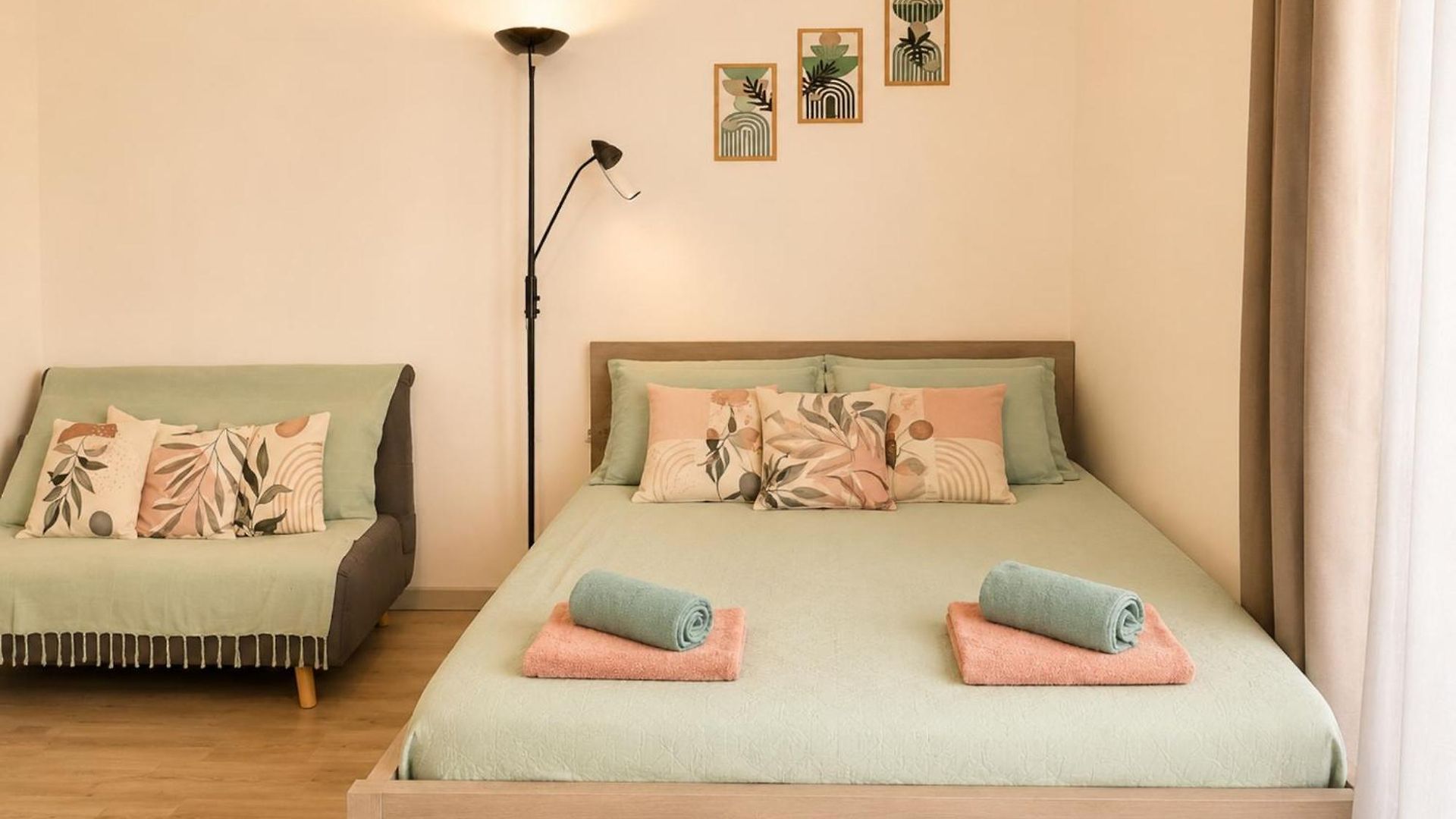 Appartement Cozy Studio, 2-min Walk To And Promenade