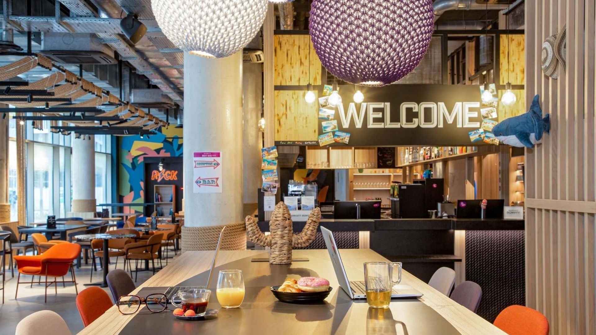 Moxy Hotel 3*