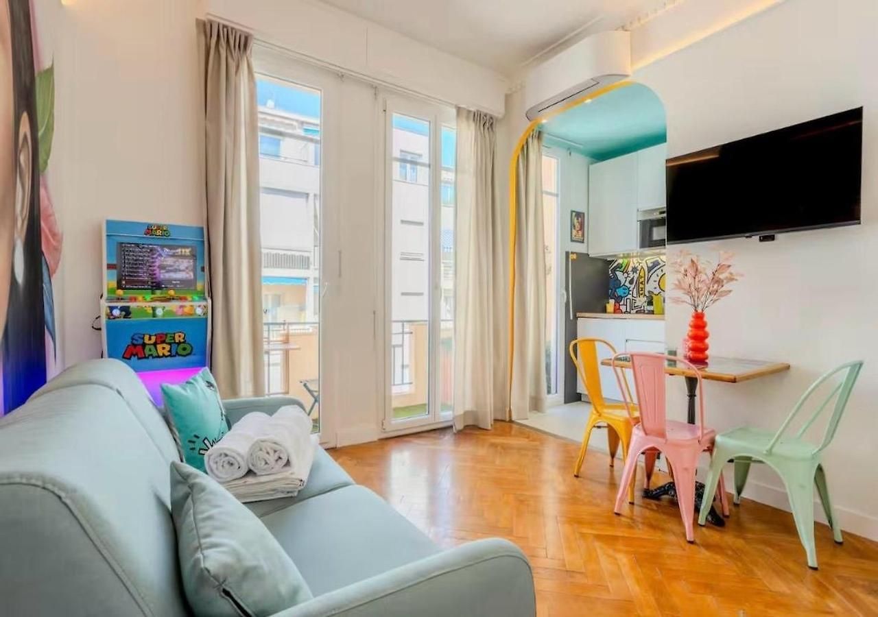 Appartement Bright Pop-art Center Near