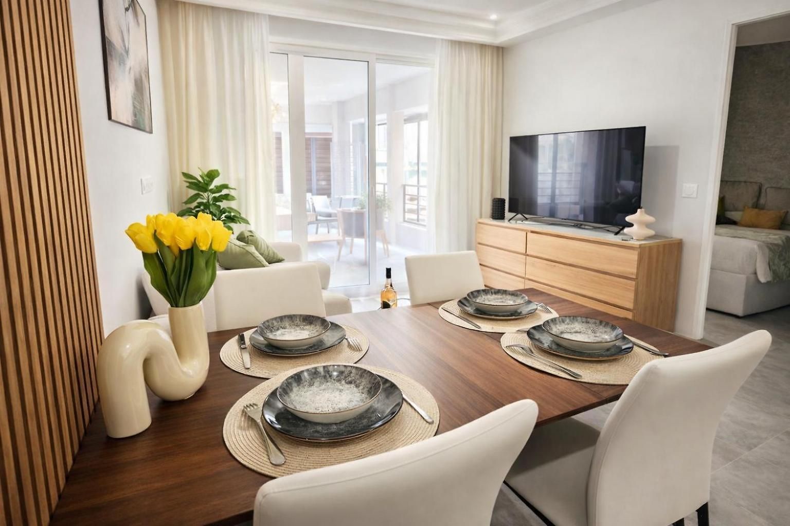 Center Nice, 10min Beach, Parking, Terrace, Direct Tram Apartment